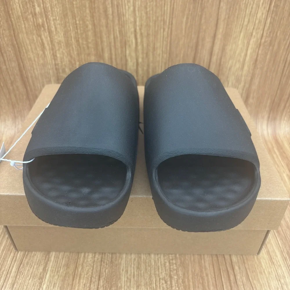 New Nike Calm Slide 2.0 PS Kids 1Y Black II6118-001 Foam Water Friendly Sandals